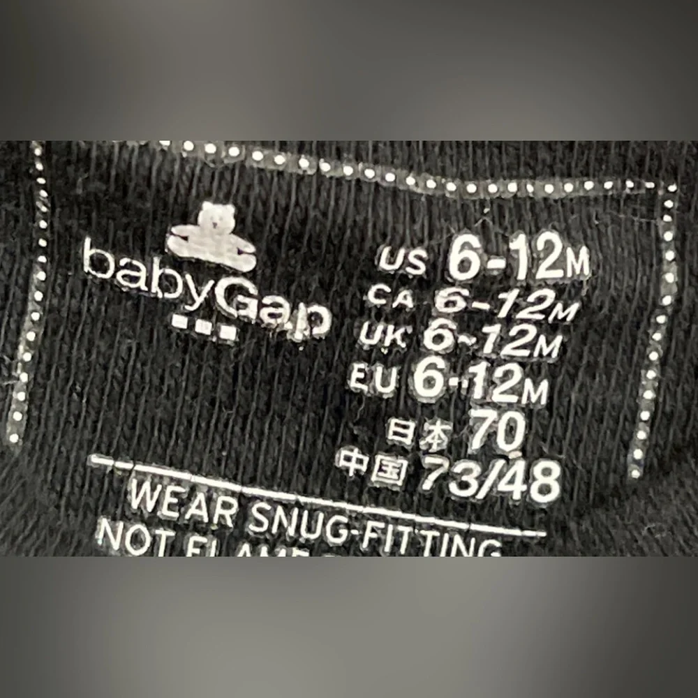 Gap 6-12 Month Skeleton Pajamas